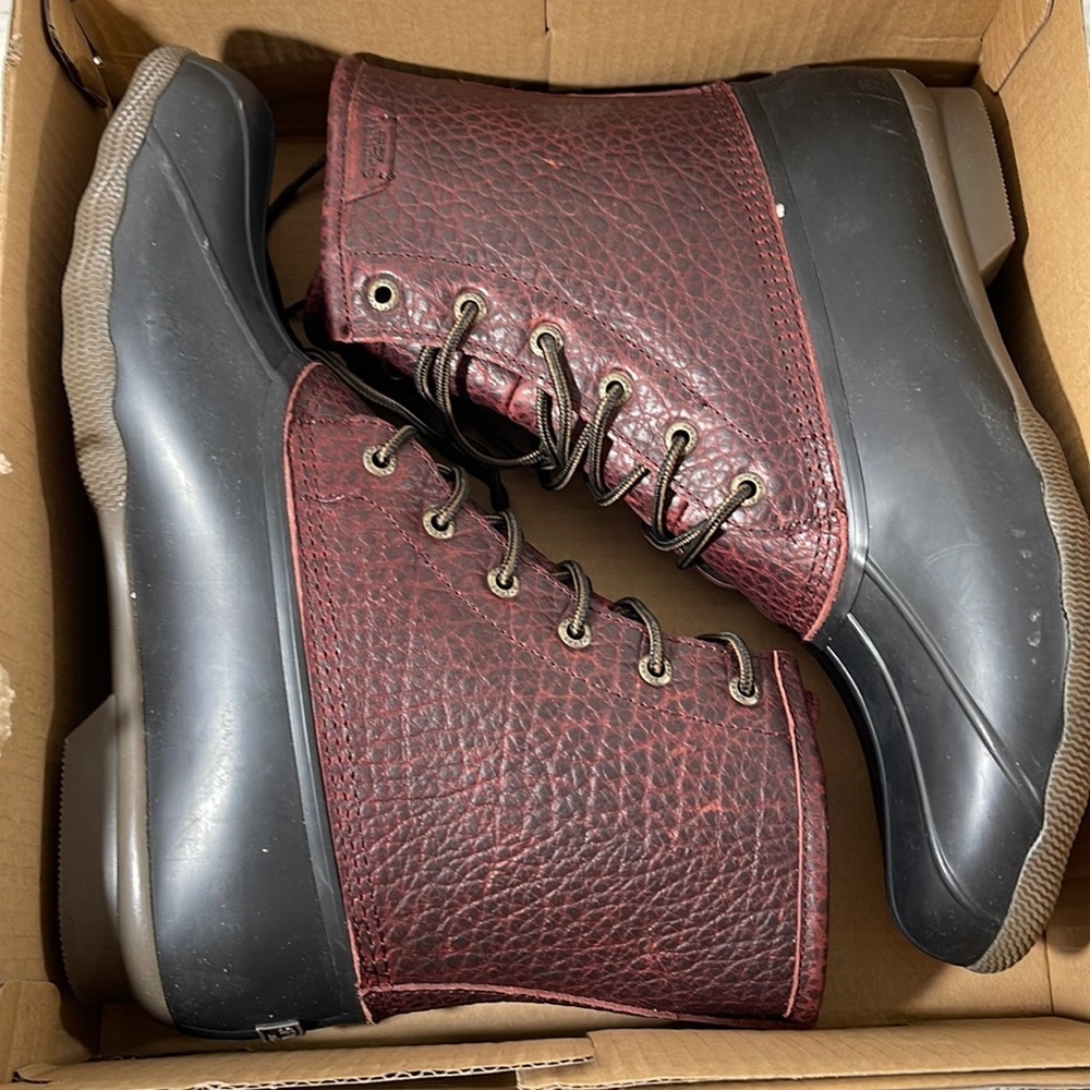 SPERRY MEN'S SALTWATER DUCK BOOT - BLACK/AMARETTO SIZE 13 NEW - Picture 2 of 15
